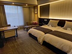 お部屋はスーペリアツイン(喫煙)
"記念バイキング付き ”プランを一休で予約しました。