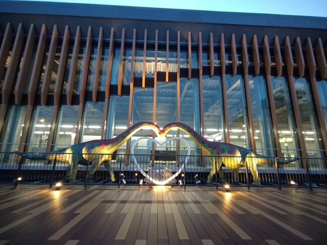 福井駅モニュメント