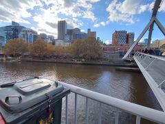 サウスエリアからみたシティ側の景色。
秋の雰囲気です。