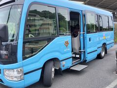 安いわりに結構楽しめたな～。あとプラネタリウムなんかもあって

お子さん連れてなんてのもいいかも。結局お昼は駅まで戻って

駅前のお蕎麦屋さんで食べました。

それから、いったん登戸に戻ってよみうりランドを目指す！


行きは、時間がもったいないので京王線よみうりランドまで

行って、温泉行の無料バスにて～、いやすぐ着いたけど乗ってよかった

めっちゃ坂道の連続だった