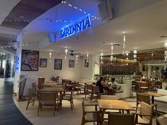 何軒かお店を見た後は、かなり遅い夕食。イタリアンのお店サーディニアを選択。さすがにここまでバリ料理が続いたのでさすがに別の料理が食べたかった