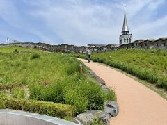 東大門の興仁之門の裏手からスタート