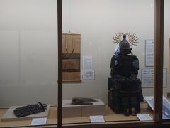 櫓の見学との共通券を買ったので、城址内にある上田市立博物館にも行ってみました。新館と別館があるんですが、新館は郷土史、松平家などの資料がメインとなっており、真田家と真田幸村の資料は別館に展示されています。