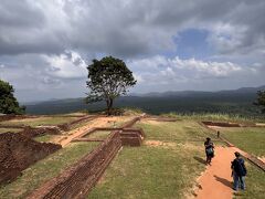 登頂！！着きました！もう体力は一ミリも残っていませんでした。