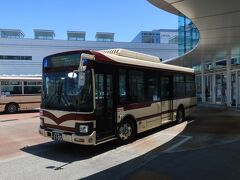 さあ、観光へ。福井駅正午発の京福バス（路線バス）で一乗谷へ