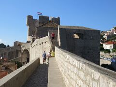 城壁でも一番高い場所にあるミンチェタ要塞が見えて来ました。