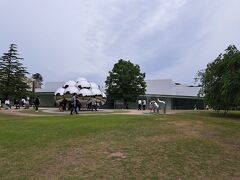 金沢21世紀美術館