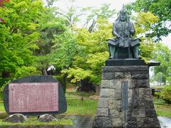 上杉謙信公像