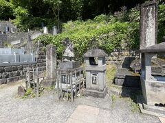 13：40　白虎隊自刃の地