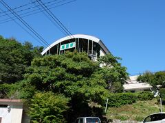 鶴見岳のミヤマキリシマが綺麗だそう。
混んでるんだろうなぁ・・取り合えず駐車場まで行ってみましたら、駐車場はほぼ満車状態
だけど‥どんどん皆さん帰ってく時間っぽい。