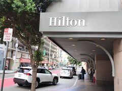 ホテルに到着 本日からこの ヒルトンに宿泊です