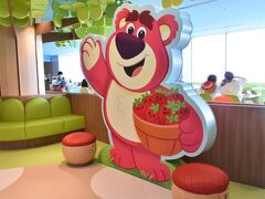 ロッツオ・ガーデンで食事！