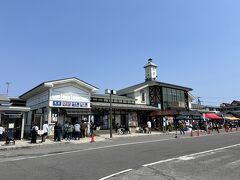 次に道の駅のだへ。
三陸鉄道陸中野田駅に併設されています。
さすがに人が多いです。