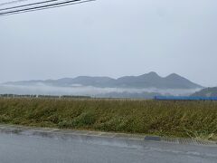 あちらは鳥海山でしょうか？