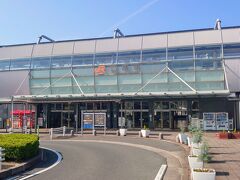 １時間弱で蒲郡駅に到着しました(^^)