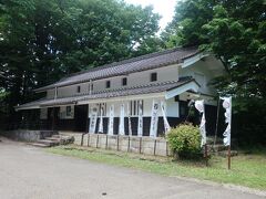 道中に、女城主で有名な岩村城がありましたので少しだけ立ち寄ってみましたが、敷地も山城の為広く、説明文だけ読んで終了です。