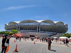 デンカビッグスワンスタジアムにて、新潟vs.浦和戦を観戦