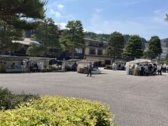 高山陣屋前朝市
