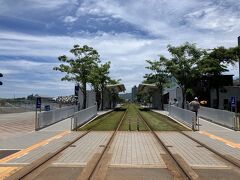 駁二大義駅