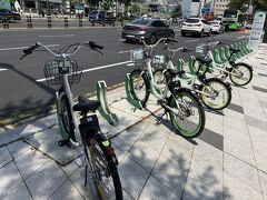 お昼ごはんを食べに鐘路3街へ向かいます。
初のタルンイ(レンタル自転車)に挑戦！
初めてで設定で時間がかかり、出発するまで苦戦したけど一回やれば簡単です！