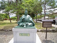 上田市内から長野市の松代町へ。1622年真田信之が転封されて以降松代を治めていたそうです。真田公園には真田信之の銅像がありました。
