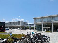 原爆資料館は外国人が多く目立ちます