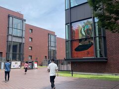 次の目的は、東京都美術館でデ・キリコ展。