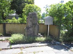 住吉公園には、松尾芭蕉の句碑もありました。