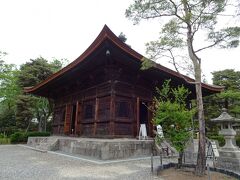 「経蔵」の横を通って・・・。

こちらは後でお邪魔予定です♪。