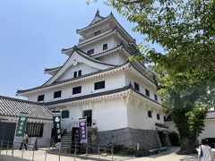 唐津城　天守

唐津城は豊臣家臣の寺沢広高が築城

別名は舞鶴城