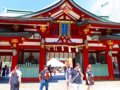 日枝神社はjh2fxvの守護神らしい御祭神 大山咋神（おおやまくいのかみ）です。
社殿前でパワー充電参拝！！