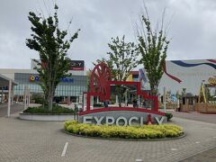 EXPOCITY。
万博記念公園駅のすぐ近くにある商業施設。