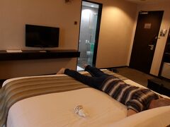 私の旅には昼寝が必須！

精神障害を抱えている関係で環境の変化によって無意識でもより神経をすり減らす状況に陥るとのこと。その結果、体力も相当奪われることがあるようです。
今まで弾丸旅行ができていた自分、担当医から言われて意識をかけなければと思いました(汗)。

┐(´д｀)┌ﾔﾚﾔﾚ。