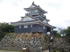 「浜松城」の全景。
かなりコンパクトに見えます。
城内は一部、リニューアルしたのかな、という印象でした。