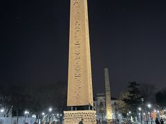 テオドシウス１世のオベリスク