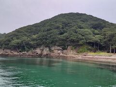ともがしまの船内から見えていた友が島

