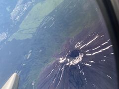 富士山真上を通過