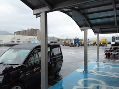 別府さんふらわあターミナルです。
別府駅までのバスは混むので2本後のバスに乗ることにしました?