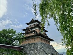 高島城。