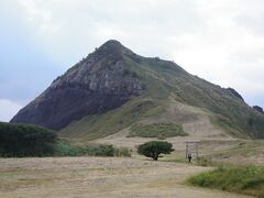 標高167mの一枚岩です。
