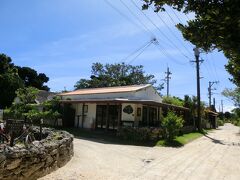 ちろりん村
あん頃、島でやってる店
このちろりん村、竹の子、喫茶？まき
の３つしか無かったな