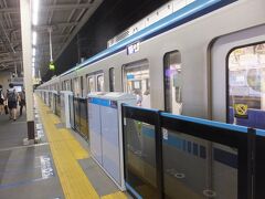 １駅もどって葛西駅。東京都に戻ってきました。