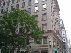 明治屋本店です。
銀座で働いていた頃は、たまにジャムやワインを買いに行ったもんです。
