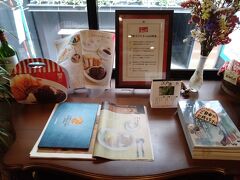 カツカレー発祥とされる洋食屋の老舗です。
ここも、東京にいたときには行こうと思っても行けないところでした。
