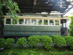 京都市電の古い電車が飾られていました。
