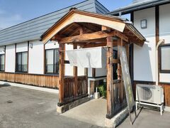 千葉を早朝に出発し、東北自動車道、東北横断道を経由し山形北ICで下道に降ります。
立石寺に向かう途中、蕎麦屋を発見、昼食にしましょう。

愛庵
https://tabelog.com/yamagata/A0601/A060101/6005284/