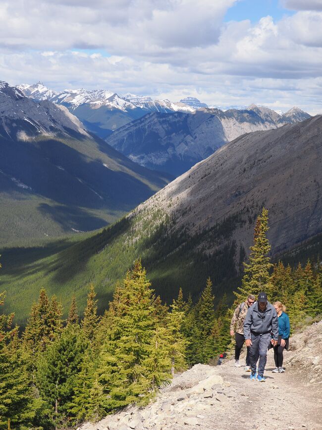 連なる山 ラーチバレーの旅 : ヤムナスカ Blog