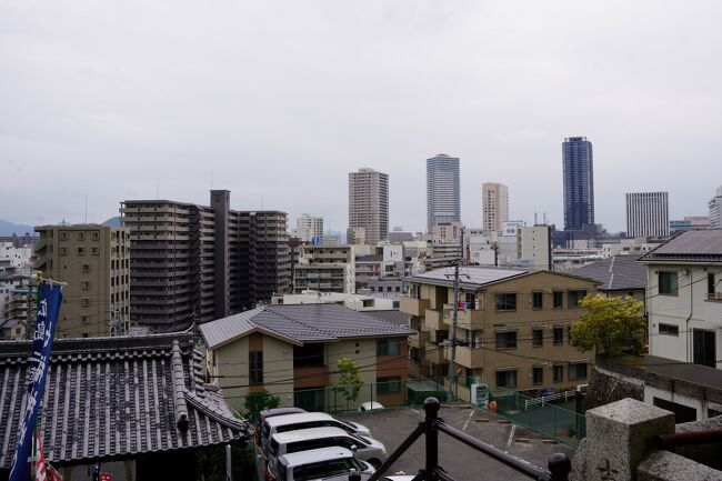 結構いい眺めです、この写真に私の住居があることを発見しました、ビックリ。(??)