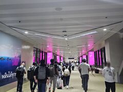 ニノイ アキノ国際空港 (MNL)