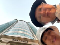 江陵駅の西のバス停から、206のバスに乗ってホテルへ。
この206のバスは、北東の草堂スンドゥブ村から江陵駅を通り、繁華街(中央市場)、江陵バスターミナル、烏竹軒近く(徒歩20分)を巡回する路線で、使い勝手の良い路線だ。(烏竹軒へは202・200がBest)
今回２泊するのは『江陵ツーリストホテル(Hotel Gangneung)』